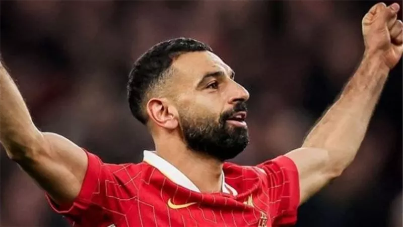 كبير الأندية السعودية ينافس على الفوز بخدمات محمد صلاح
