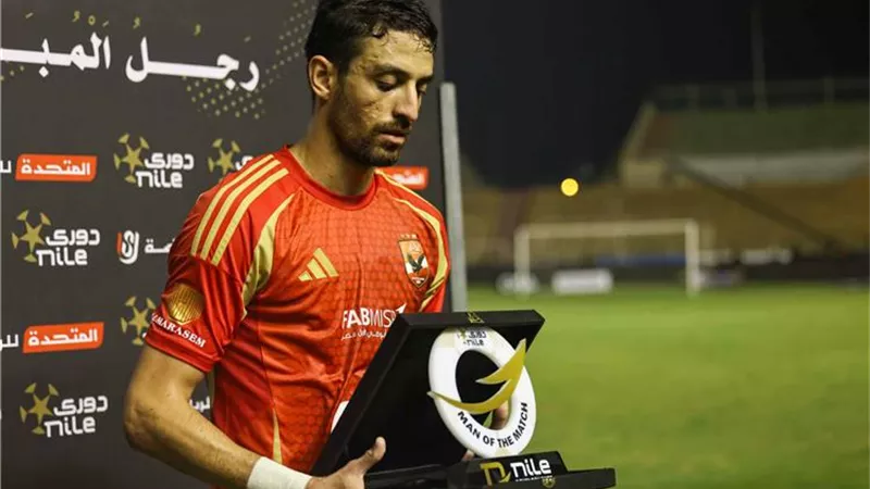 رابطة الأندية تختار طاهر محمد طاهر أفضل لاعب فى لقاء الأهلي و زد