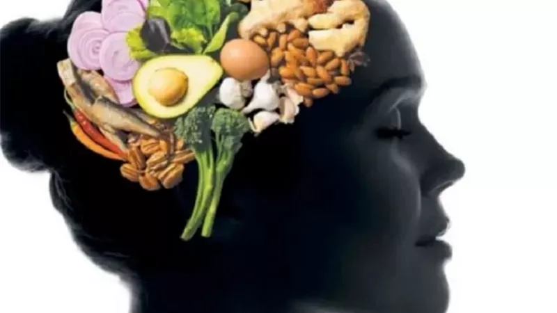 أبرزها الطماطم والمكسرات .. أطعمة تحارب النسيان وتقوي الذاكرة
