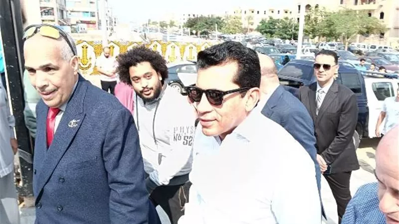 رئيس مجلس أمناء الشروق يعلن افتتاح أكبر المساجد بحضور وزير الشباب صور