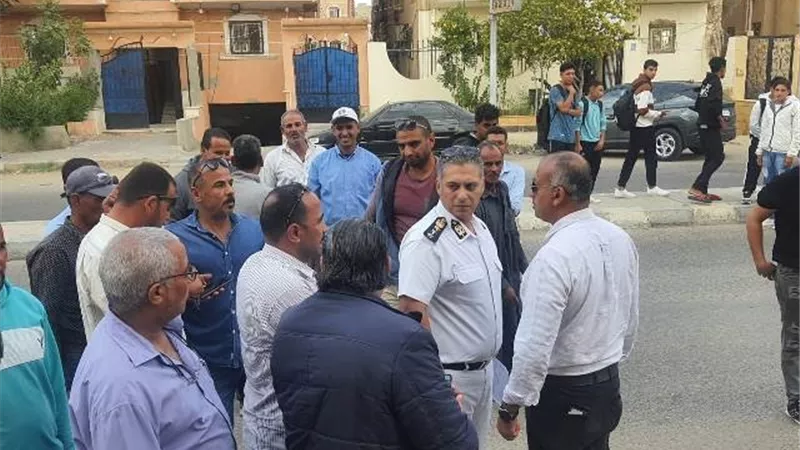 عامر: جهاز بدر يغلق ويشمع عدد من العقارات بالتعاون مع شرطة التعمير.. بالصور