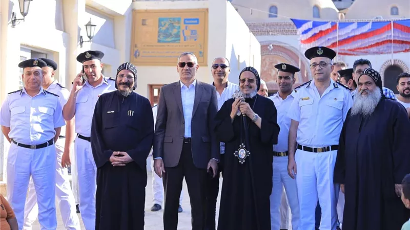 مدير أمن الأقصر يتفقد الاستعدادات الأمنية لإحتفالات دير مارجرجس