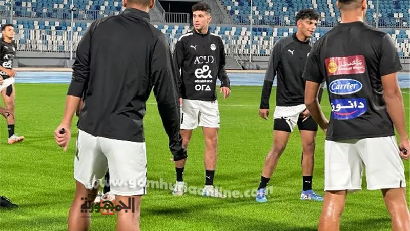 منتخب الشباب يختتم تدريباته بالإسماعيلية استعدادًا لودية تنزانيا