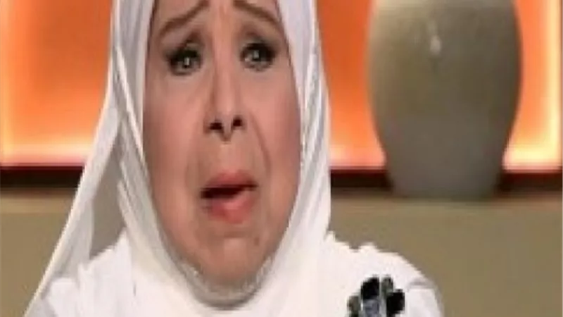 رد فعل مديحة حمدي بعد علمها بإصابة زوجها بورم.. 6 شهور ويفارق الحياة