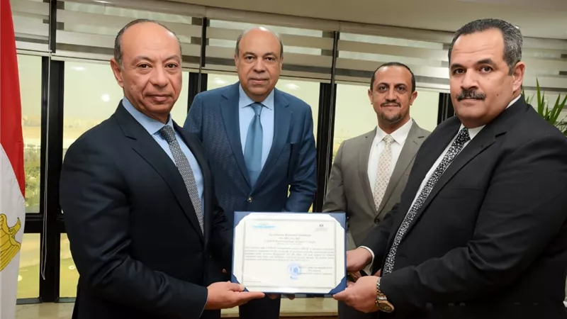 منح شهادات الترخيص الدولية لمطاري العلمين وسوهاج لأول مرة