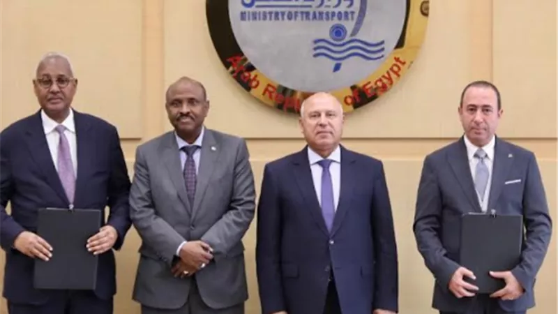 توقيع مذكرة تفاهم بين القابضة للنقل البحري والبري بجيبوتي