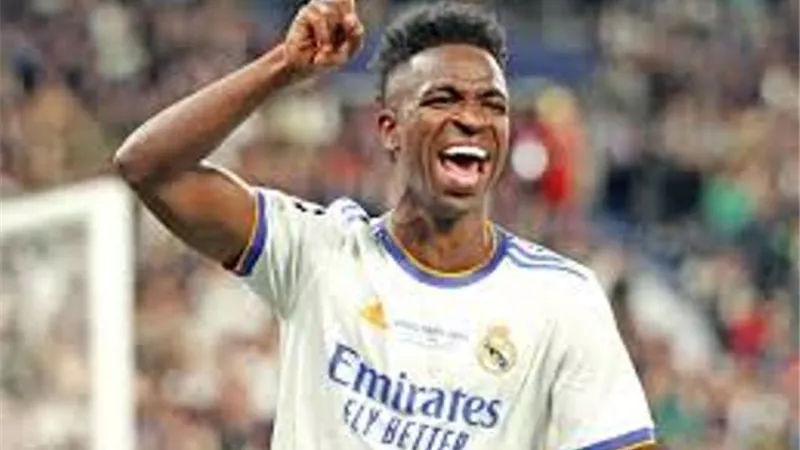 فينيسيوس يقود هجوم ريال مدريد فى مواجهة سوسيداد