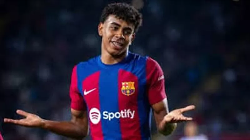 ميسي يصوت لـ فتى برشلونة فى جائزة كوبا 2024
