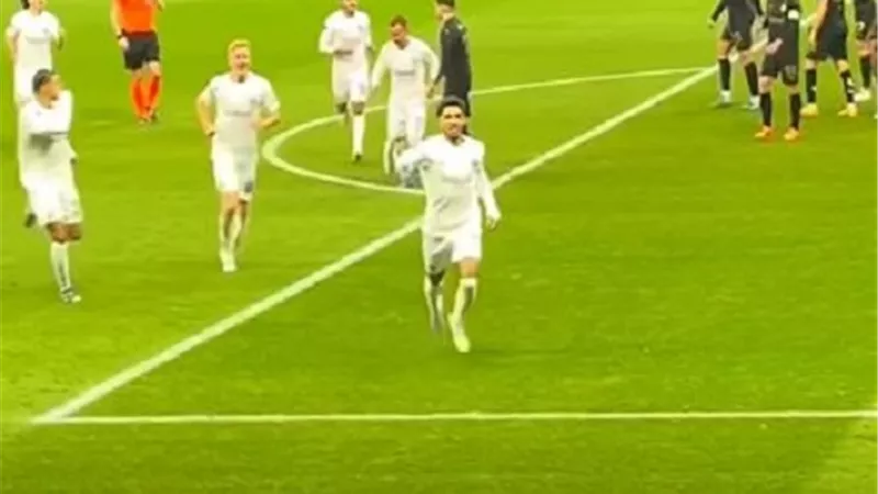 هدف عمر مرموش ينافس على أفضل هدف في الدوري الأوروبي