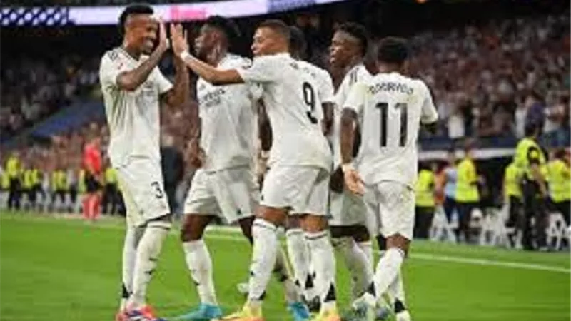 نجما الريال يغادران مباراة أوساسونا للإصابة