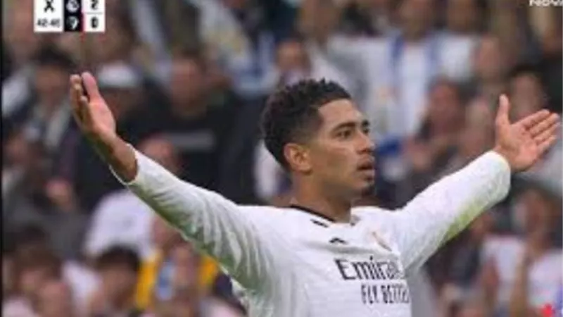 ريال مدريد يتقدم على أوساسونا بهدفين