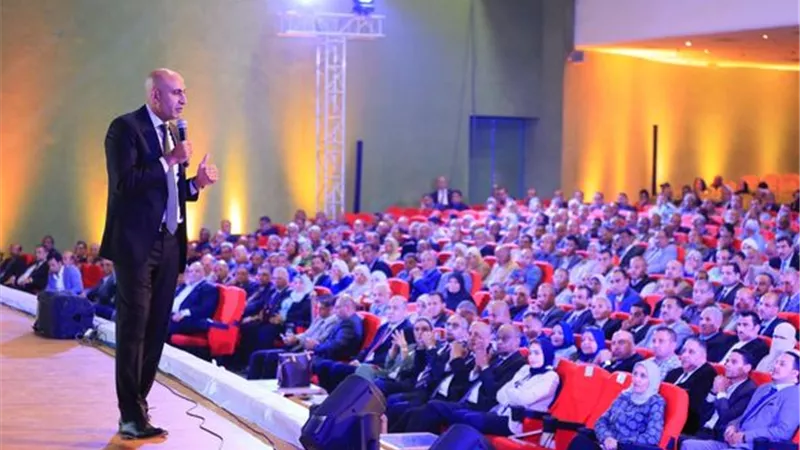 وزير التعليم يستعرض تقييم الإجراءات والآليات المنفذة بالمدارس وسبل الارتقاء بجودة العملية التعليمية