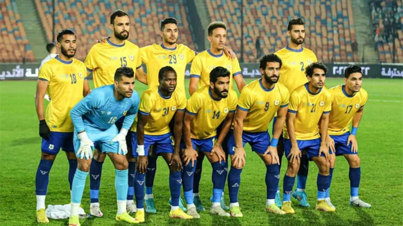 تشكيل الإسماعيلي أمام سيراميكا كليوباترا بالدوري.. مروان فى الهجوم