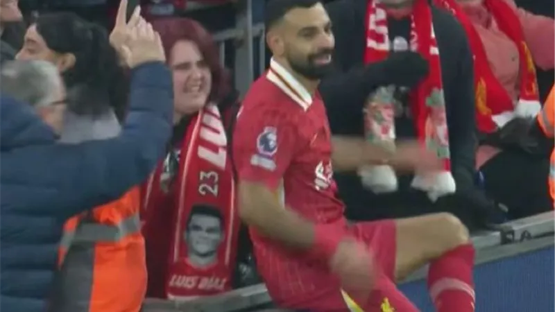 ماذا قدم صلاح في مباراة ليفربول وأستون فيلا بالدوري الإنجليزي