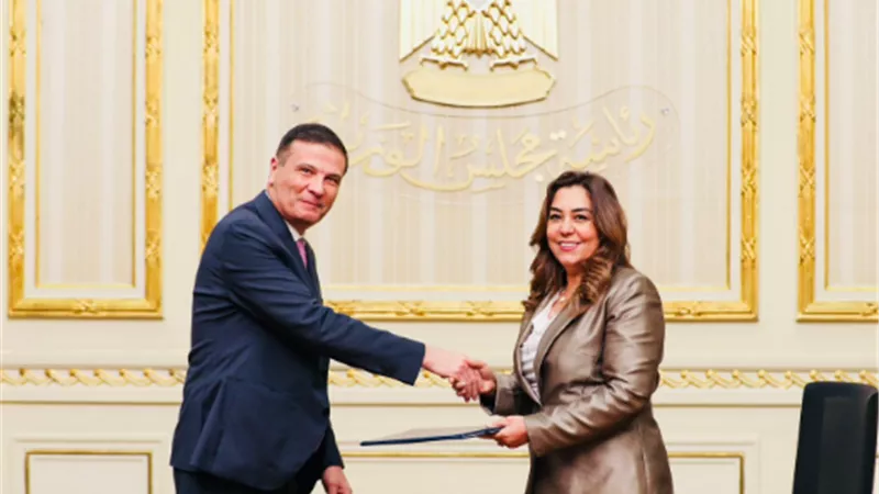 وزيرا الزراعة والتنمية المحلية يوقعان بروتوكول تعاون