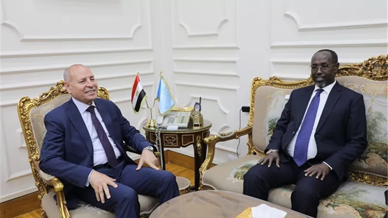 بحث سبل تعزيز العلاقات بين القاهرة و مقديشيو