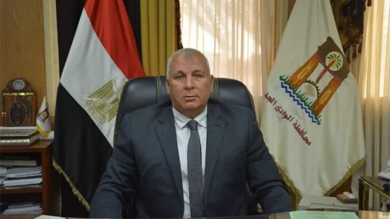 محافظ الوادي الجديد يبحث ترتيبات إنشاء جامعة أهلية بالمحافظة