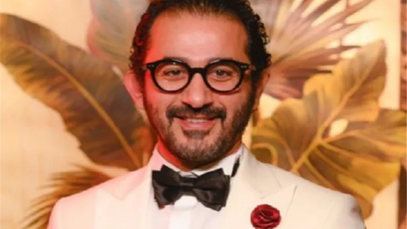 احمد حلمى يكشف تفاصيل أعماله المقبلة فى السينما والمسرح