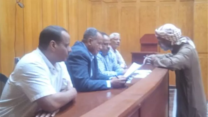 ١٧ طلبا للمواطنين فى لقاء اليوم المفتوح بإسنا جنوب الأقصر