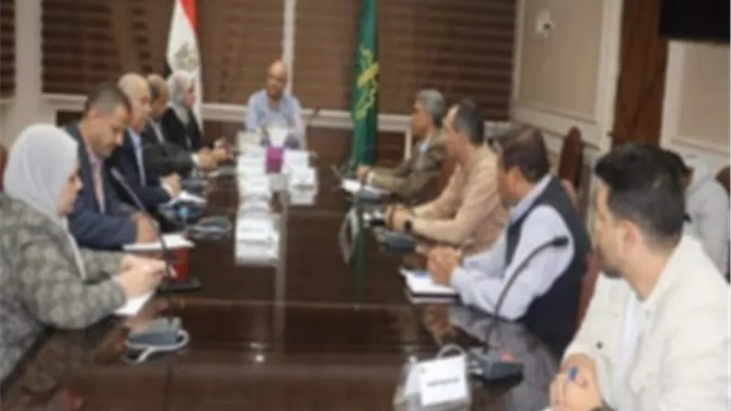 محافظ القليوبية: الأتوبيس الترددي سيساهم في تخفيف العبء على شبكات الطرق