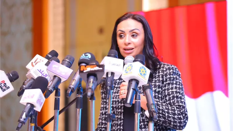وزيرة التضامن : تنفيذ برامج وقائية بالمدارس والجامعات وقرى حياة كريمة