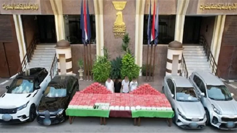 ضربة استباقية.. من 