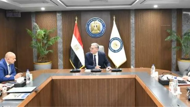 وزيرالبترول يشيد بالتعاون مع غرفة التجارة الأمريكية لتطويرأوجه الشراكة