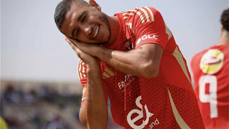 زوجتي وابنتي السبب .. شاهد رامي ربيعة يكشف السر وراء احتفال النوم