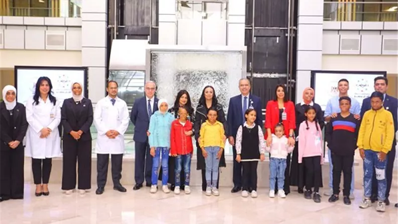 وزيرة التضامن تتفقد مستشفى حروق أهل مصر بالقاهرة الجديدة