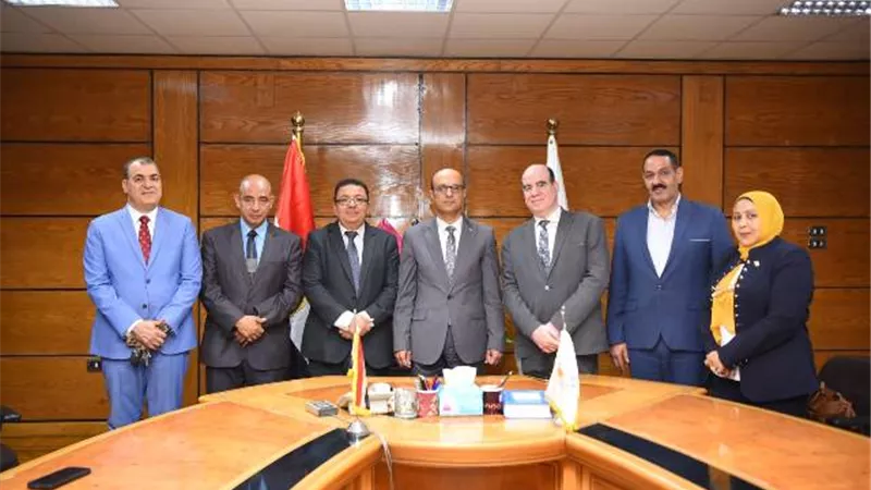المنشاوي يبحث مع قطاع البنك الزراعي المصري تعزيز الخدمات المصرفية