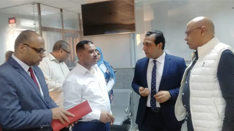 نائب محافظ قنا يتفقد سير العمل بالمركز التكنولوجى بقفط