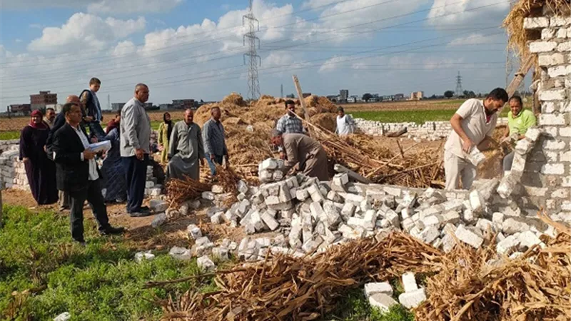 إزالة ٤٣ تعديا مبان ١٩٨٩ متر مربع