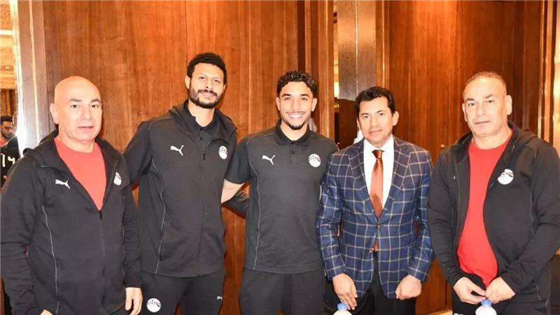 وزير الرياضة يدعم لاعبي منتخب مصر قبل مواجهتي كاب فيردي وبوتسوانا