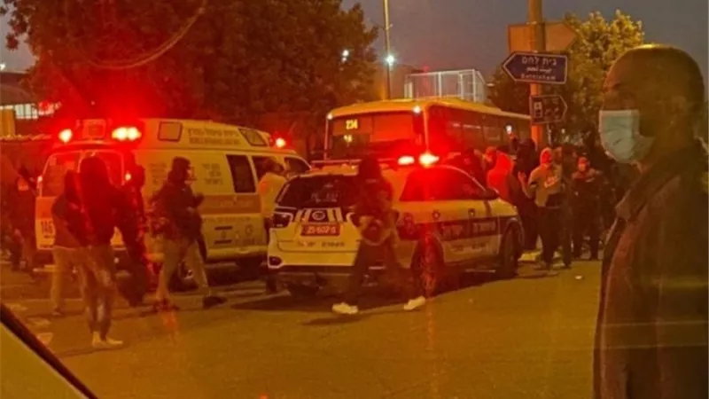 وسائل إعلام عبرية: إصابات في حادث دهس ببيت لحم