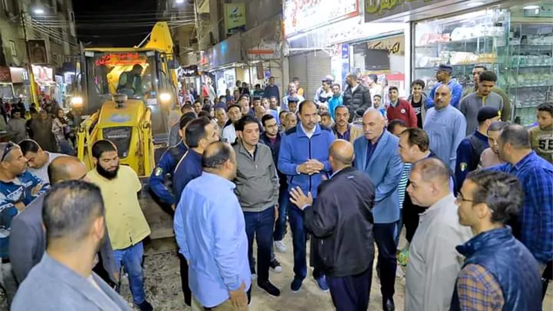محافظ سوهاج يتفقد سير العمل بعدد من المشروعات الخدمية