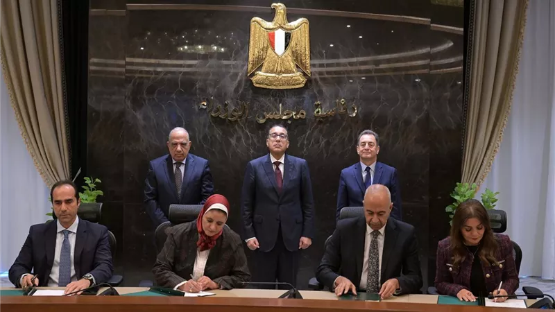 مدبولى يشهد توقيع مذكرتي تفاهم لانتاج الكهرباء من الطاقات الجديدة والمتجددة