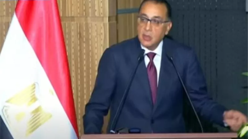 رئيس الوزراء ينفي شائعات طلب مصر زيادة شريحة صندوق النقد الدولي