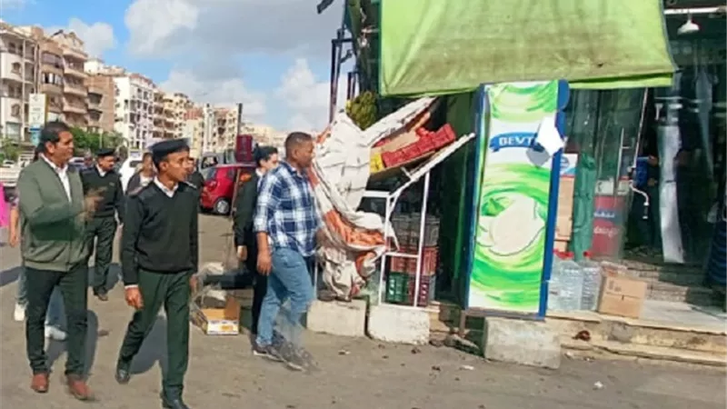 إيقاف حالات بناء بدون ترخيص وحملة لرفع الإشغالات في الاسماعيلية