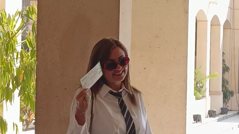 بشري أول الحضور لندوة كتاب مختارات الفن السابع بمهرجان القاهرة