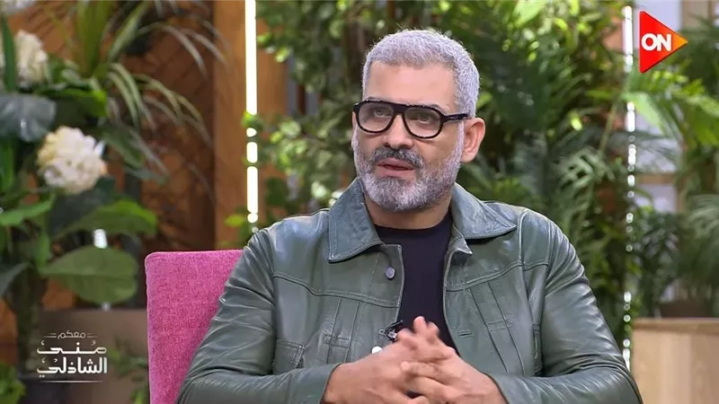 هاني عادل: زوجتي خرجت بصعوبة من لبنان
