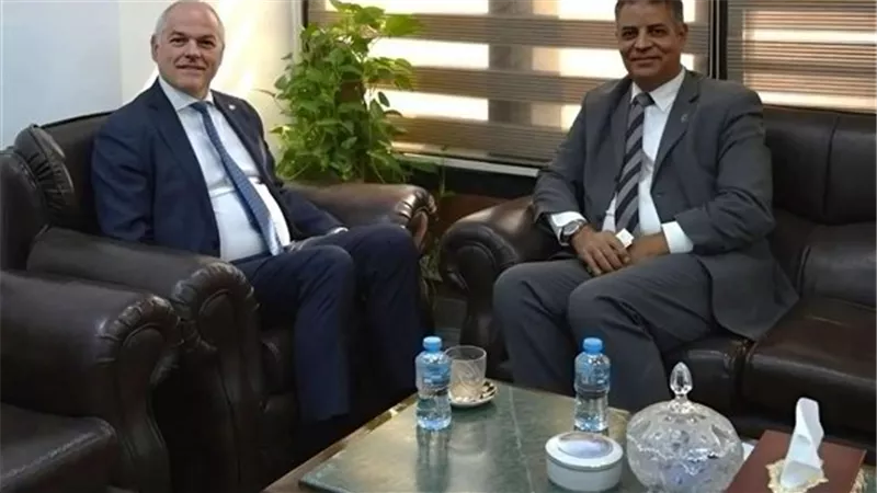 رئيس هيئة الاستشعار عن بعد يبحث التعاون مع سفير أستراليا بالقاهرة