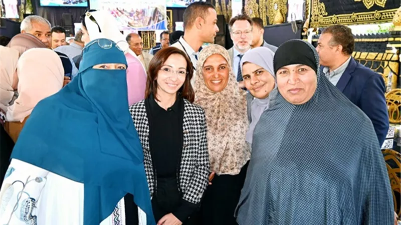 حفل تخرج مدارس المزارعين الحقلية بحوش عيسى