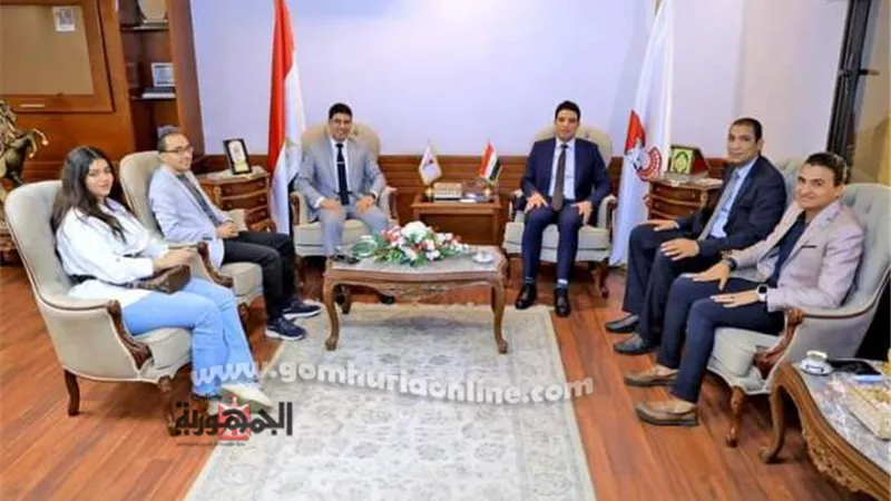 مبادرات شبابية ومتنوعة فى لقاء نائب محافظ سوهاج وشباب مستقبل وطن