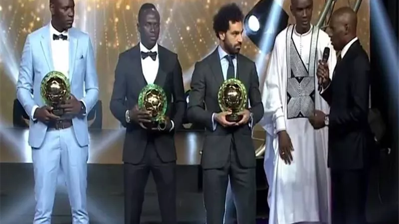 محمد صلاح يتصدر ترتيب أفضل خمسة لاعبين أفارقة في القرن الـ 21