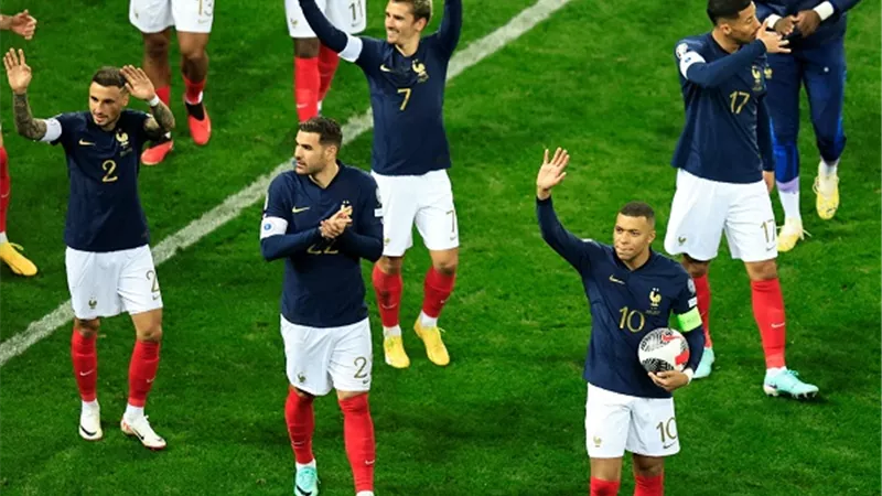 مواني يقود الهجوم.. تشكيل فرنسا المتوقع ضد إيطاليا