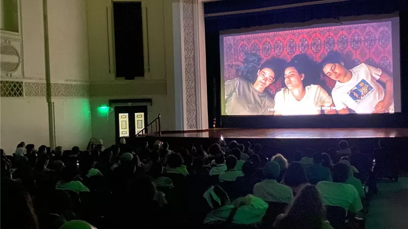 إقبال واسع على فيلم آخر ليالي الصيف في عرضه بمهرجان القاهرة