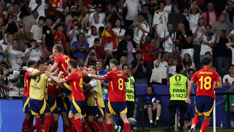 تشكيل إسبانيا المتوقع أمام سويسرا اليوم في دوري الأمم الأوروبية