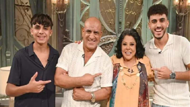 محمد لطفي وأولاده مع 