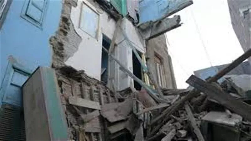 إنهيار جزئى بمنزل دون حدوث إصابات بطهطا