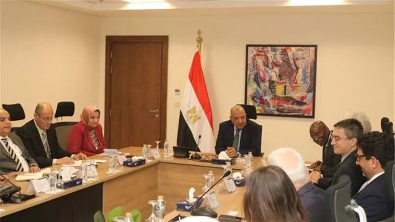 عصمت: خطة ديناميكية لتدعيم الشبكة الموحدة وتحويلها إلى شبكة ذكية